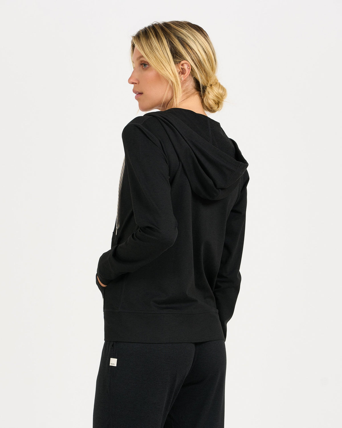 Halo Performance Hoodie | Black Heather
