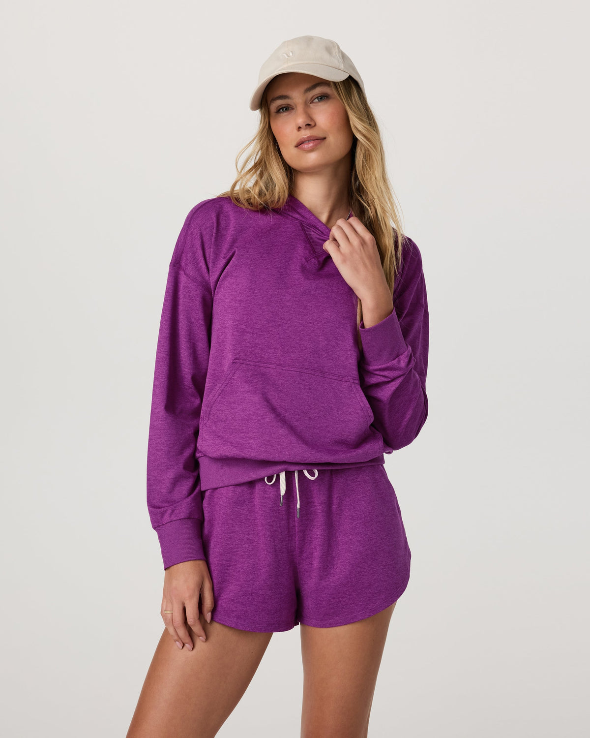 Halo Modern Pullover Hoodie | Magenta Heather