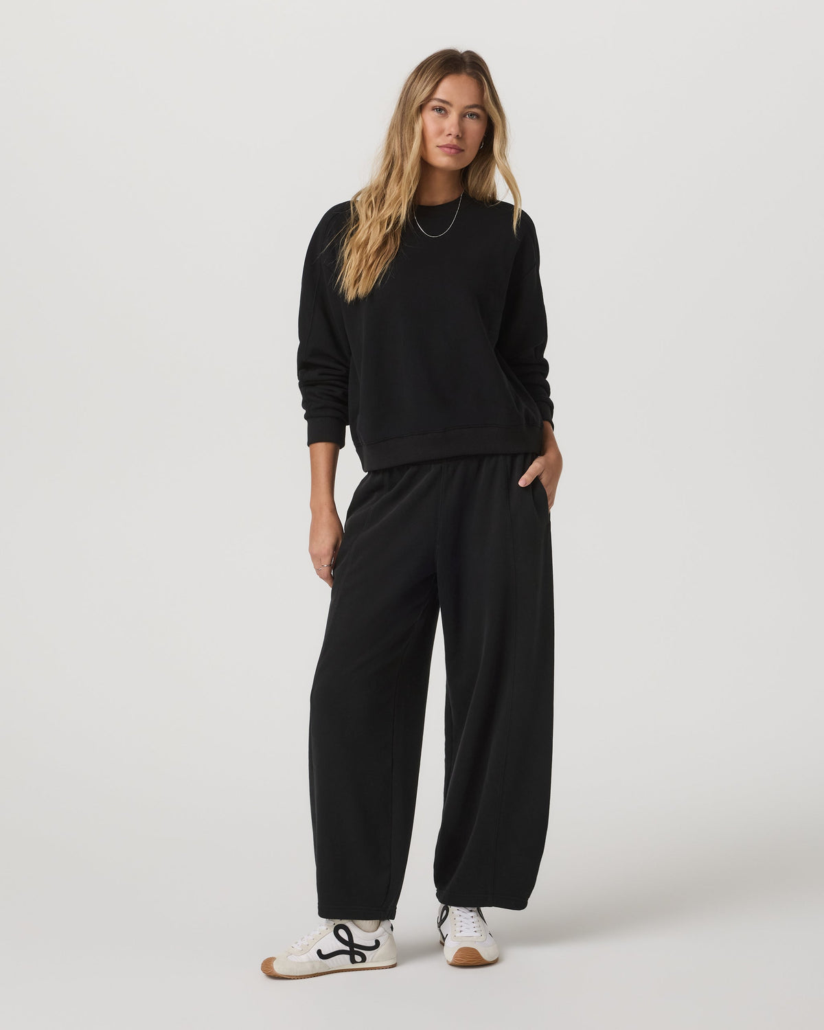 Sedona Seams Crew | Black