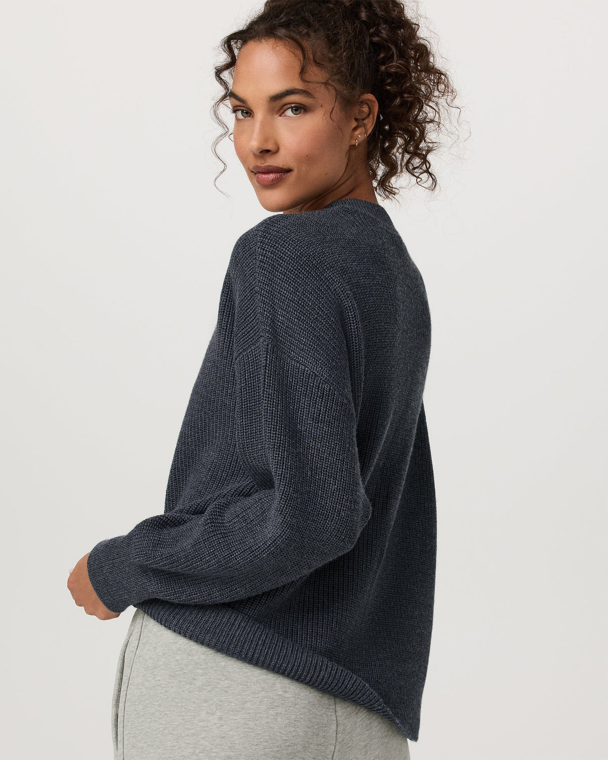 Alps Classic Crew Sweater | Charcoal