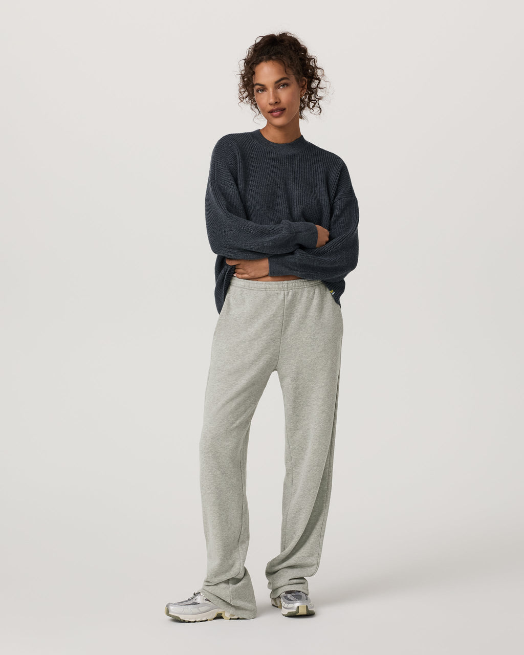 Alps Classic Crew Sweater | Charcoal
