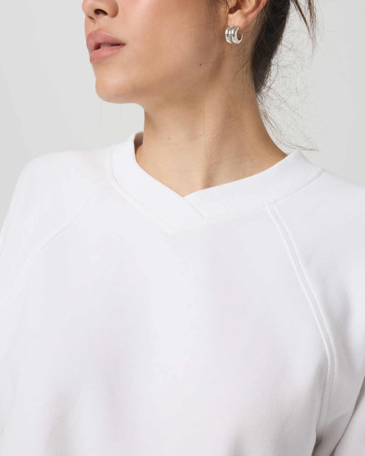 Sedona V-Neck Pullover | White