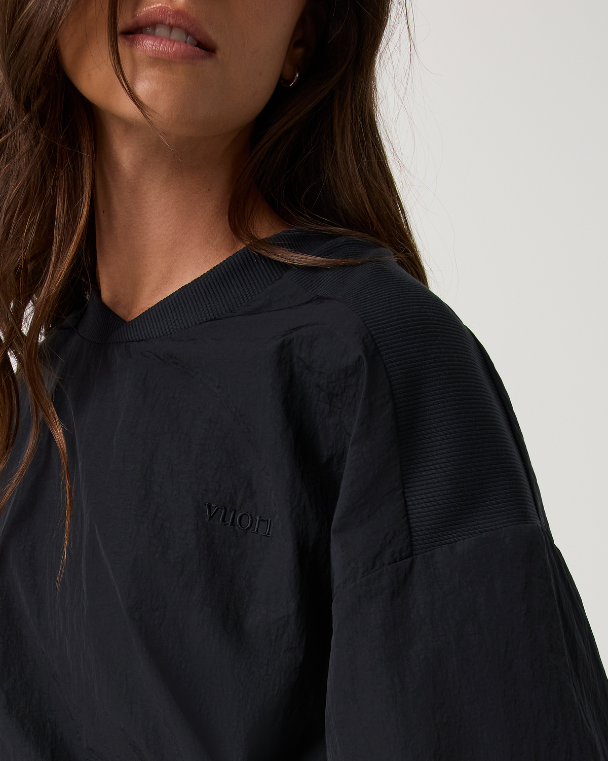 Retrograde Woven Crewneck | Black