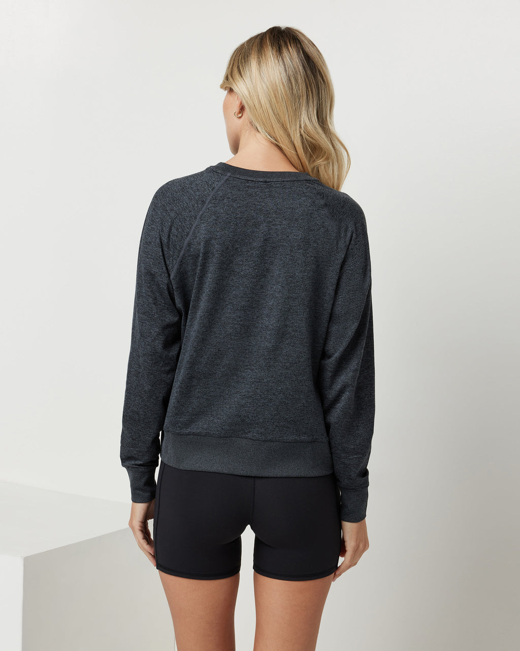 Long-Sleeve Halo Crew | Charcoal Heather