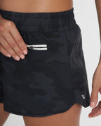 Clementine 2.0 Short 2.5 | Black Camo