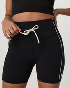 Daily Piped Short 5 | Black