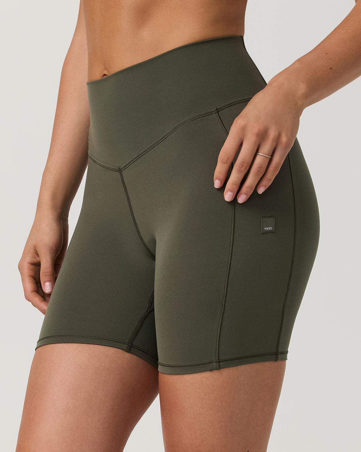 Vuori AllTheForm™ Pocket Short 6 | Army