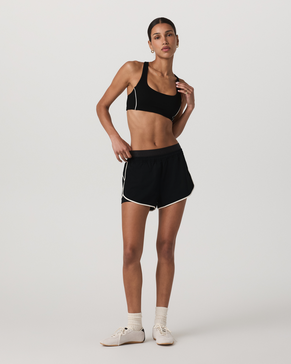 Luna Piped Short | Black