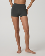 Vuori AllTheForm™ Micro Short 2.5 | Dark Jade