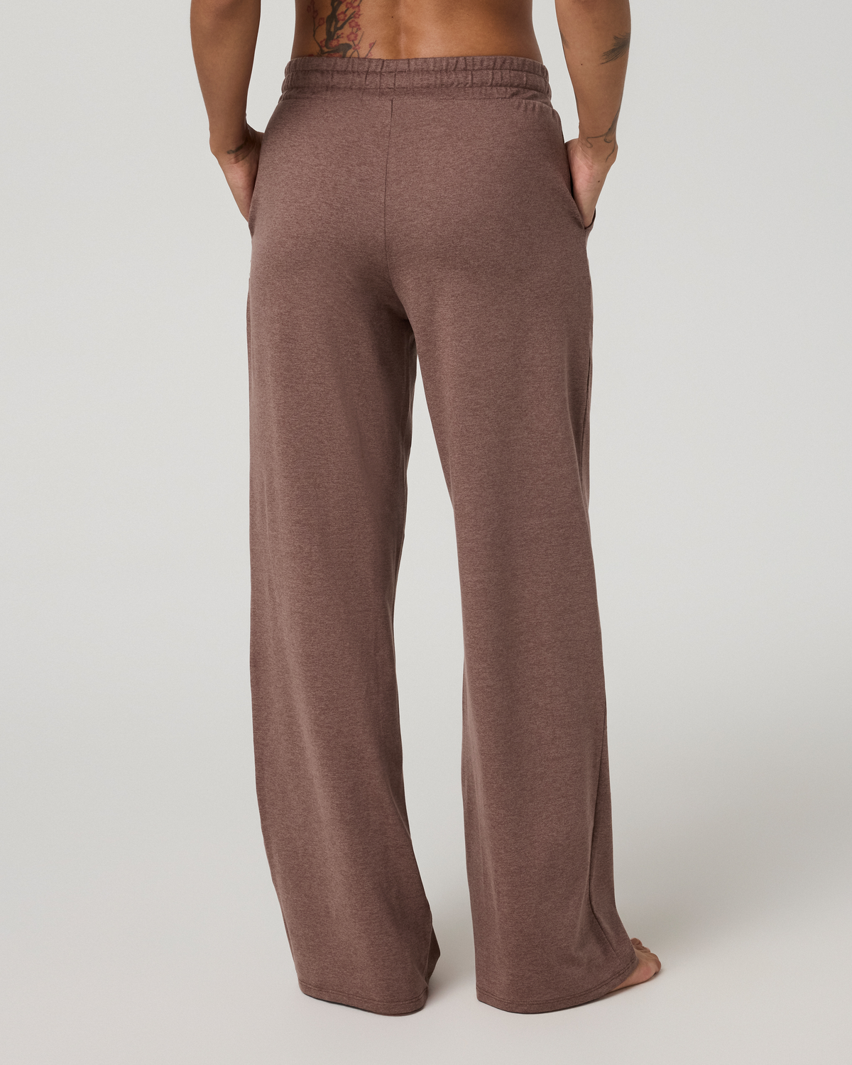 Halo Essential Wideleg Pant - Short | Sable Heather