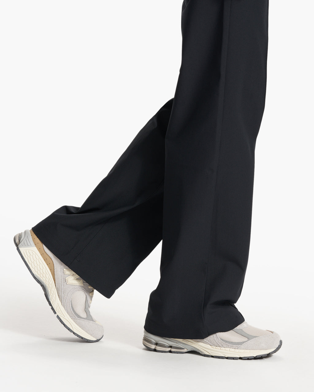 Womens Vuori Meta™ Wideleg Pant - Long | Black