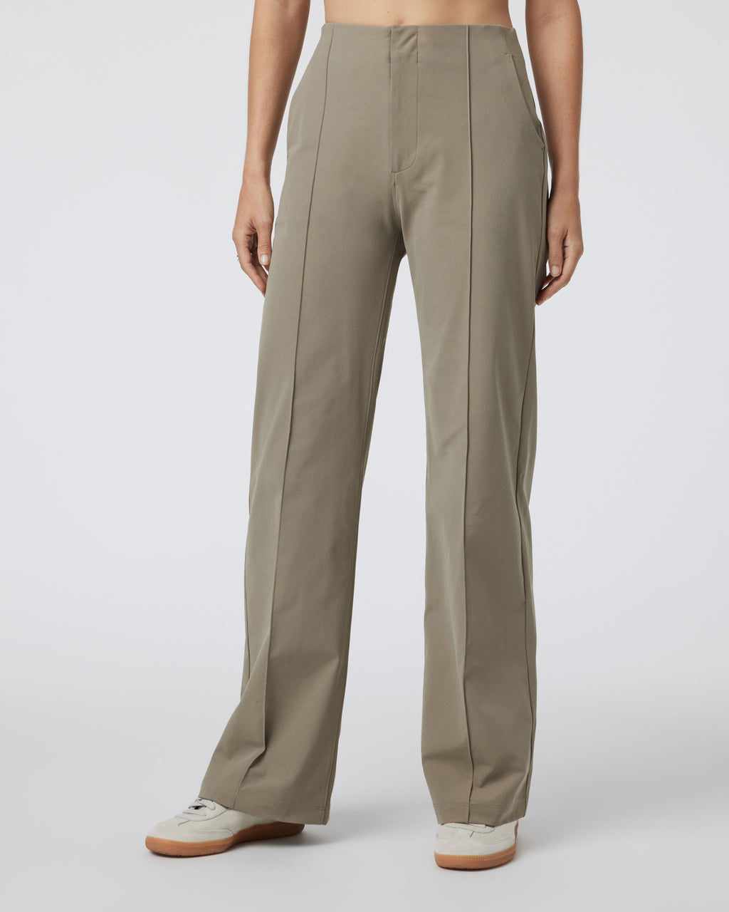Womens Vuori Meta™ Wideleg Pant | Taupe