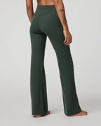 Vuori AllTheFeels™ Bootcut | Aspen