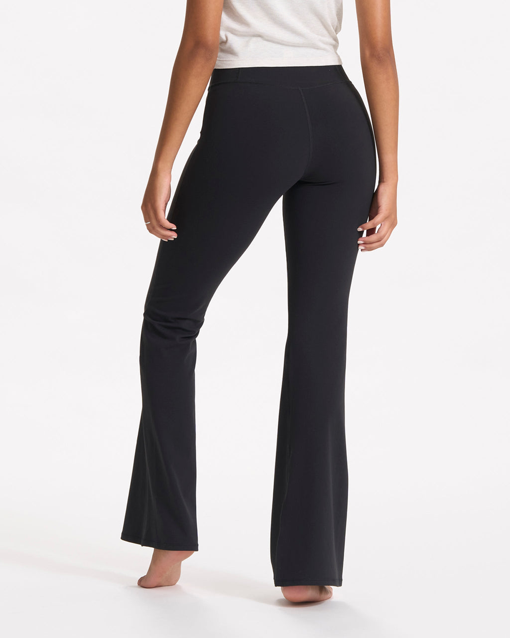 Studio Flare | Black