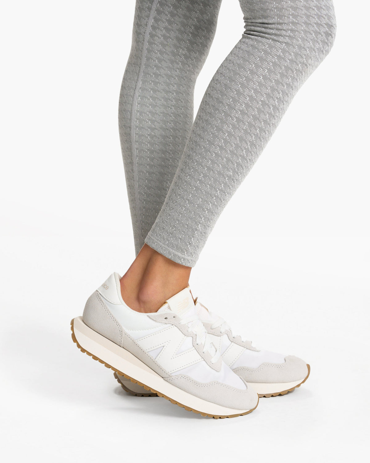Textured Chilled Out Legging | Houndstooth