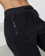 Womens Aspen Jogger | Black