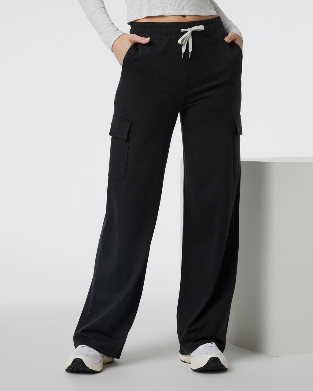 Halo Essential Cargo Wideleg | Black Heather