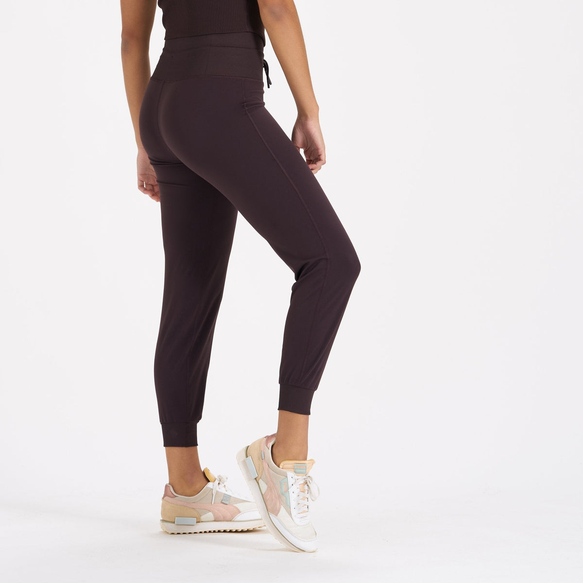 Daily Jogger | Dark Cherry