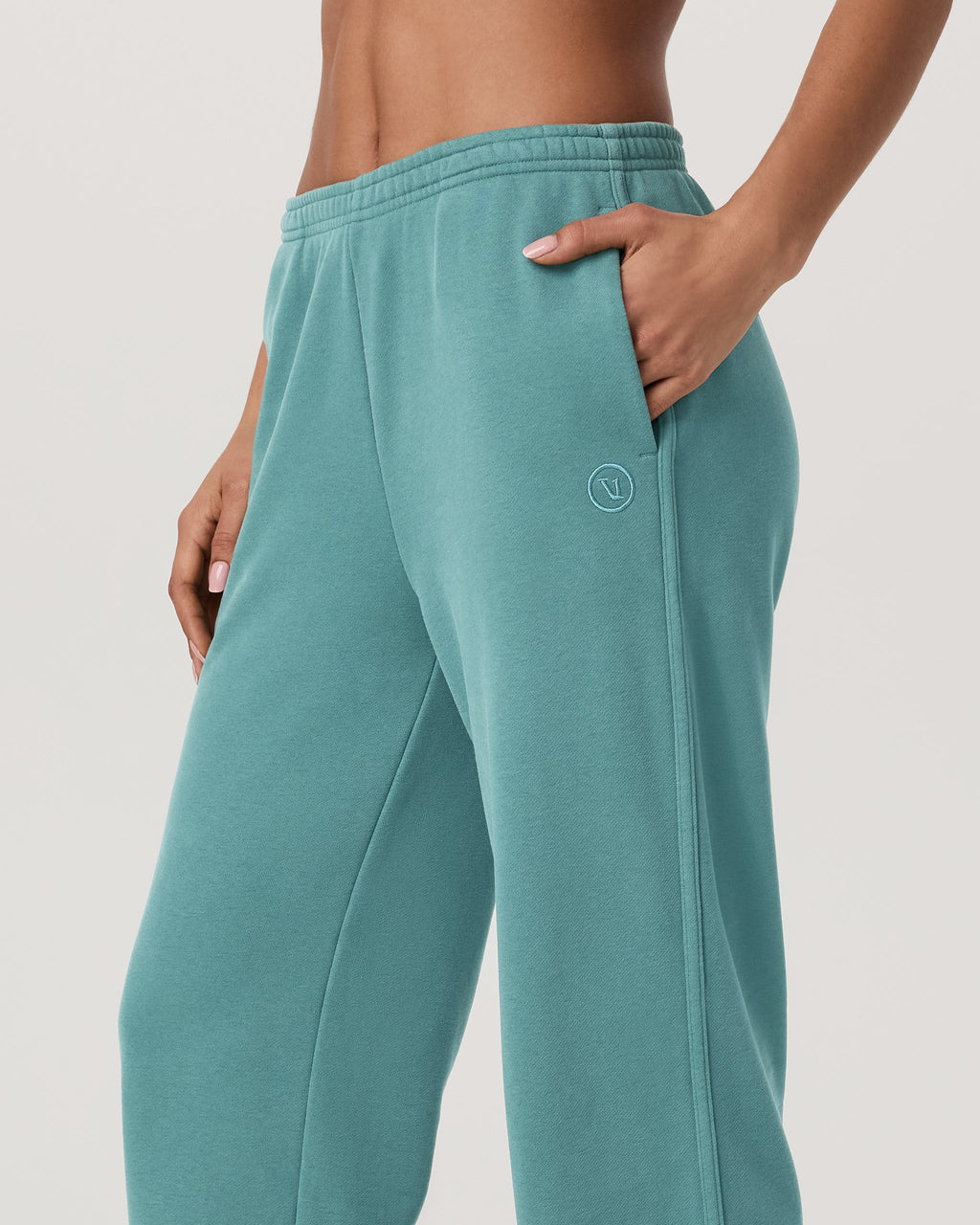 Sedona Straight Leg Sweatpant | Bluegrass