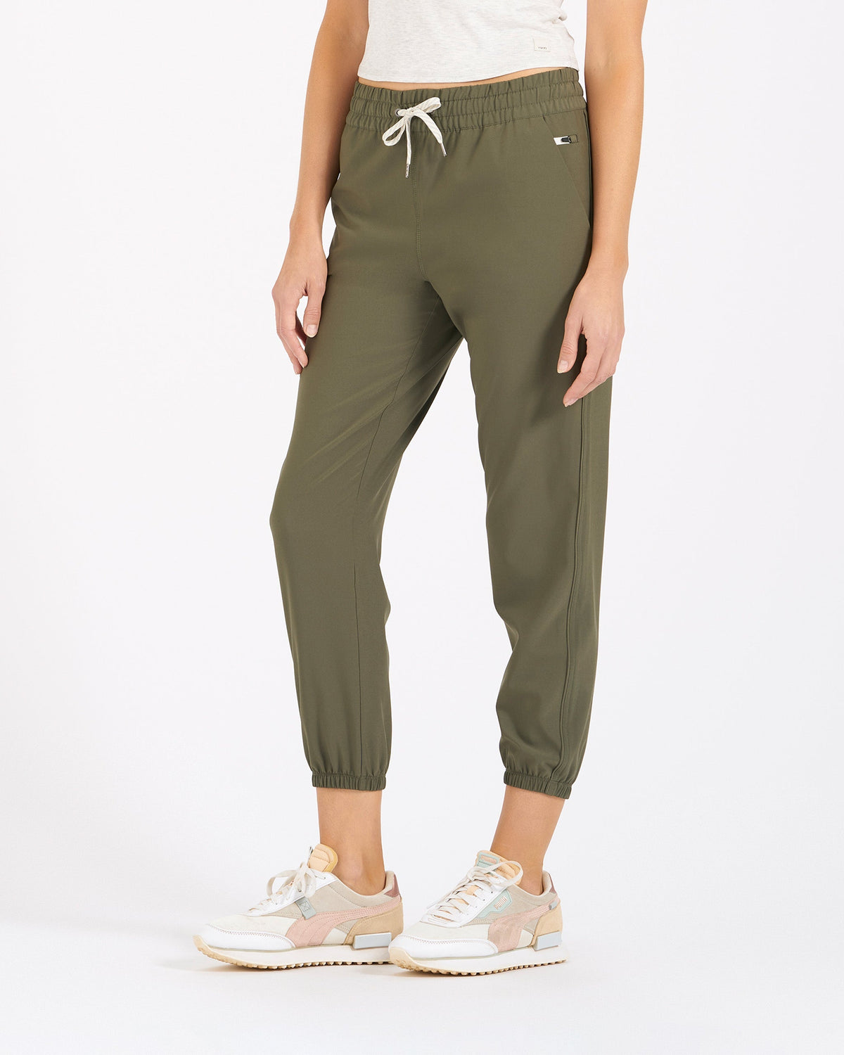Weekend Jogger | Oregano