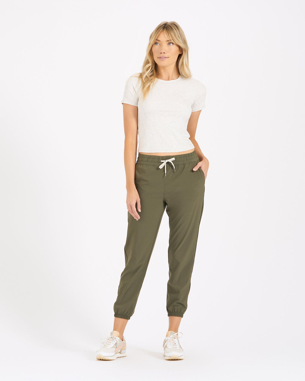 Weekend Jogger | Oregano