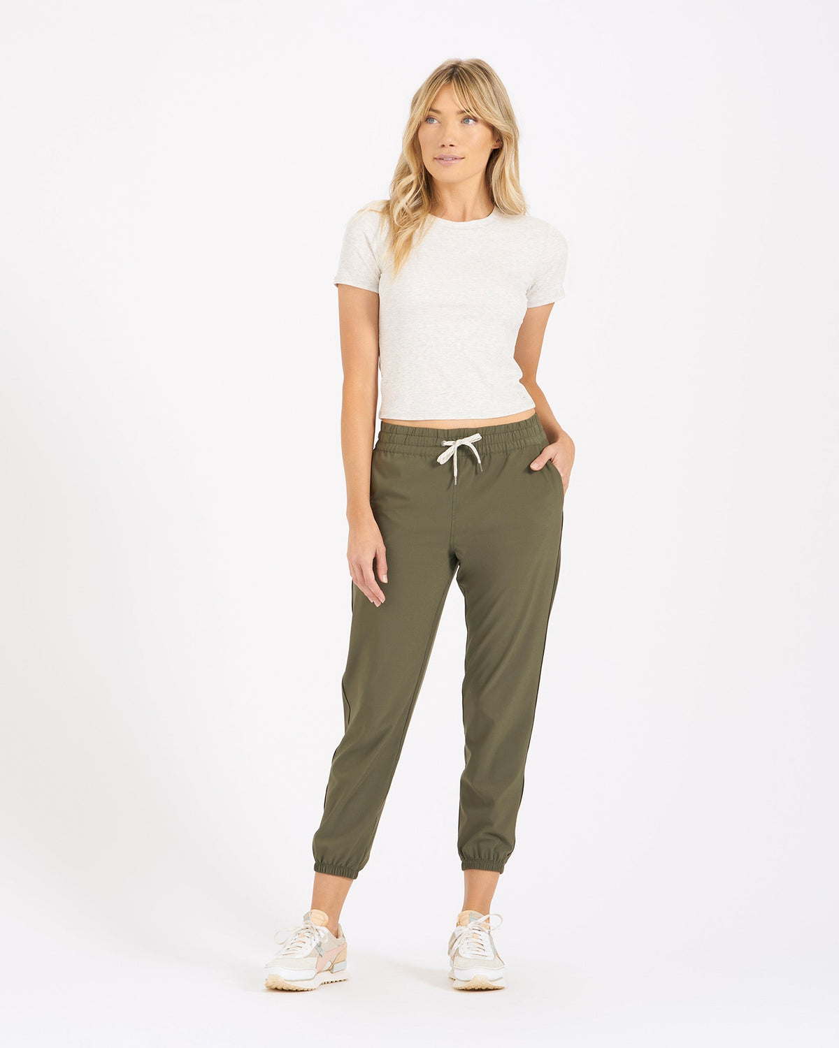 Weekend Jogger | Oregano