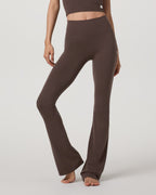 Vuori AllTheFeels™ Slim Flare | Java