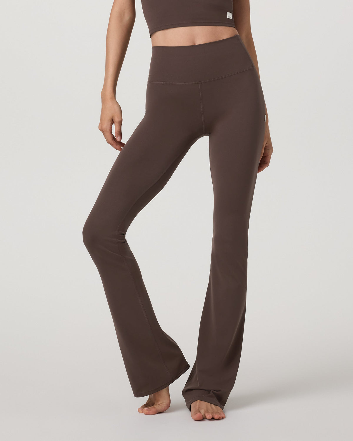 Vuori AllTheFeels™ Slim Flare | Java