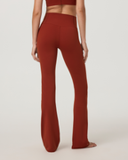 Vuori AllTheFeels™ Slim Flare - Short | Red Ochre