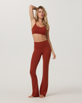 Vuori AllTheFeels™ Slim Flare - Short | Red Ochre