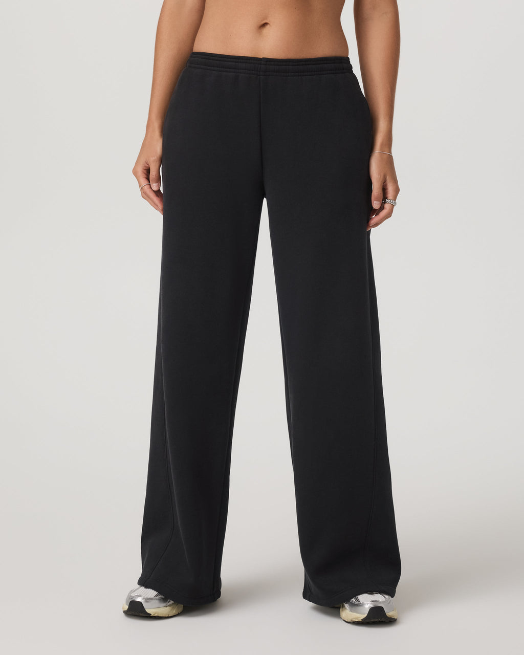 Restore Ultra Wideleg Sweatpant | Washed Black