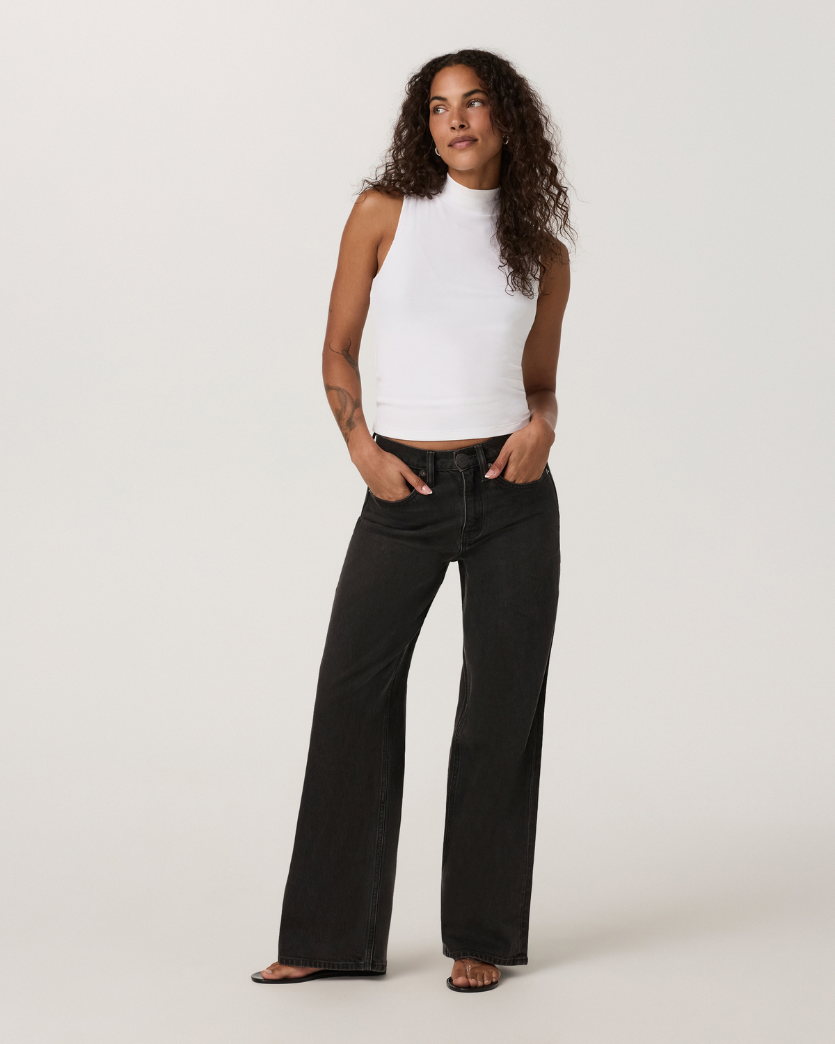 Womens Vuori Vintage Wideleg Jean 30 | Black Wash Denim