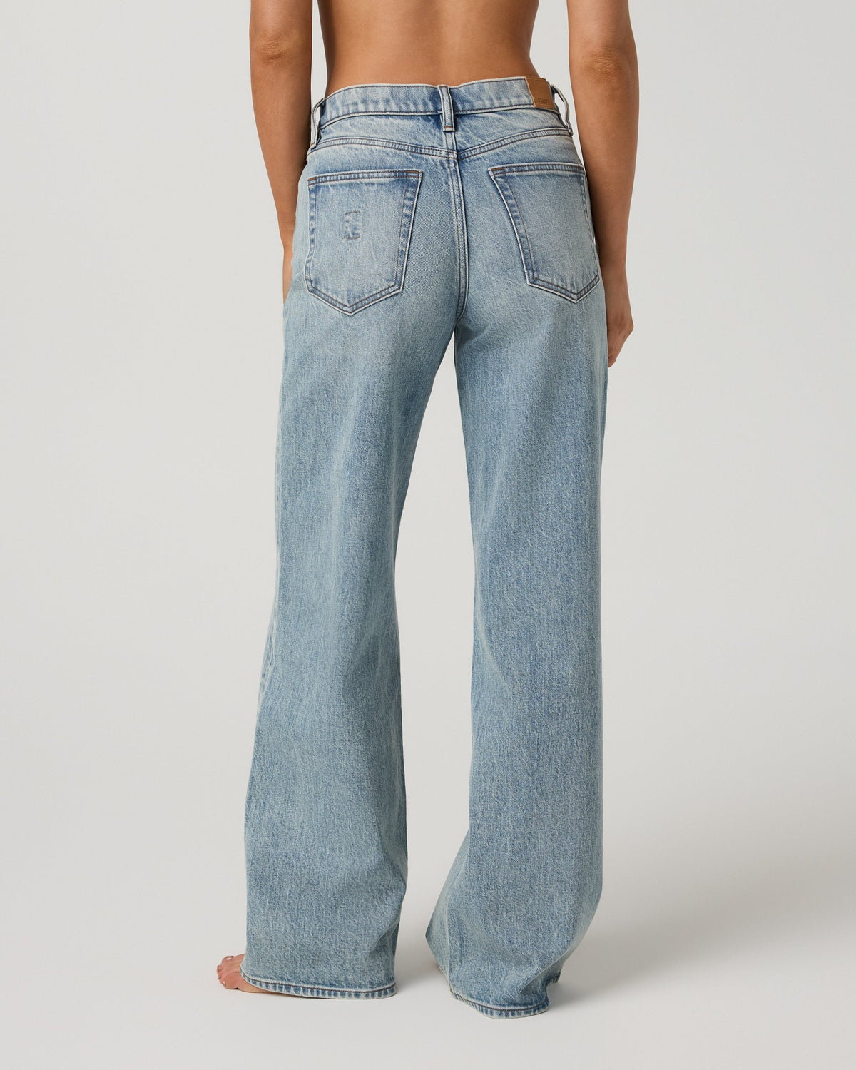 Womens Vuori Vintage Wideleg Jean | Light Wash Indigo Denim