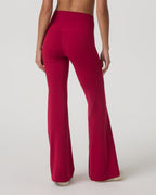 Vuori AllTheForm™ Flare | Strawberry