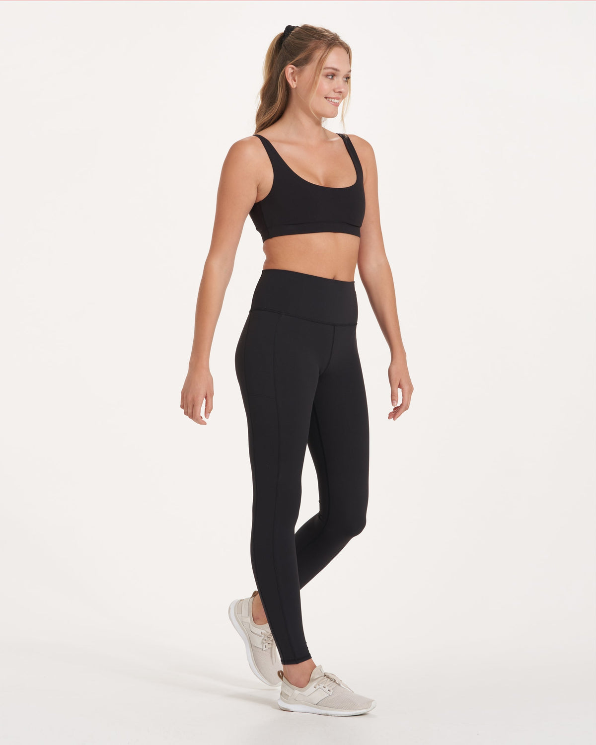 Studio Pocket Legging - Long | Black