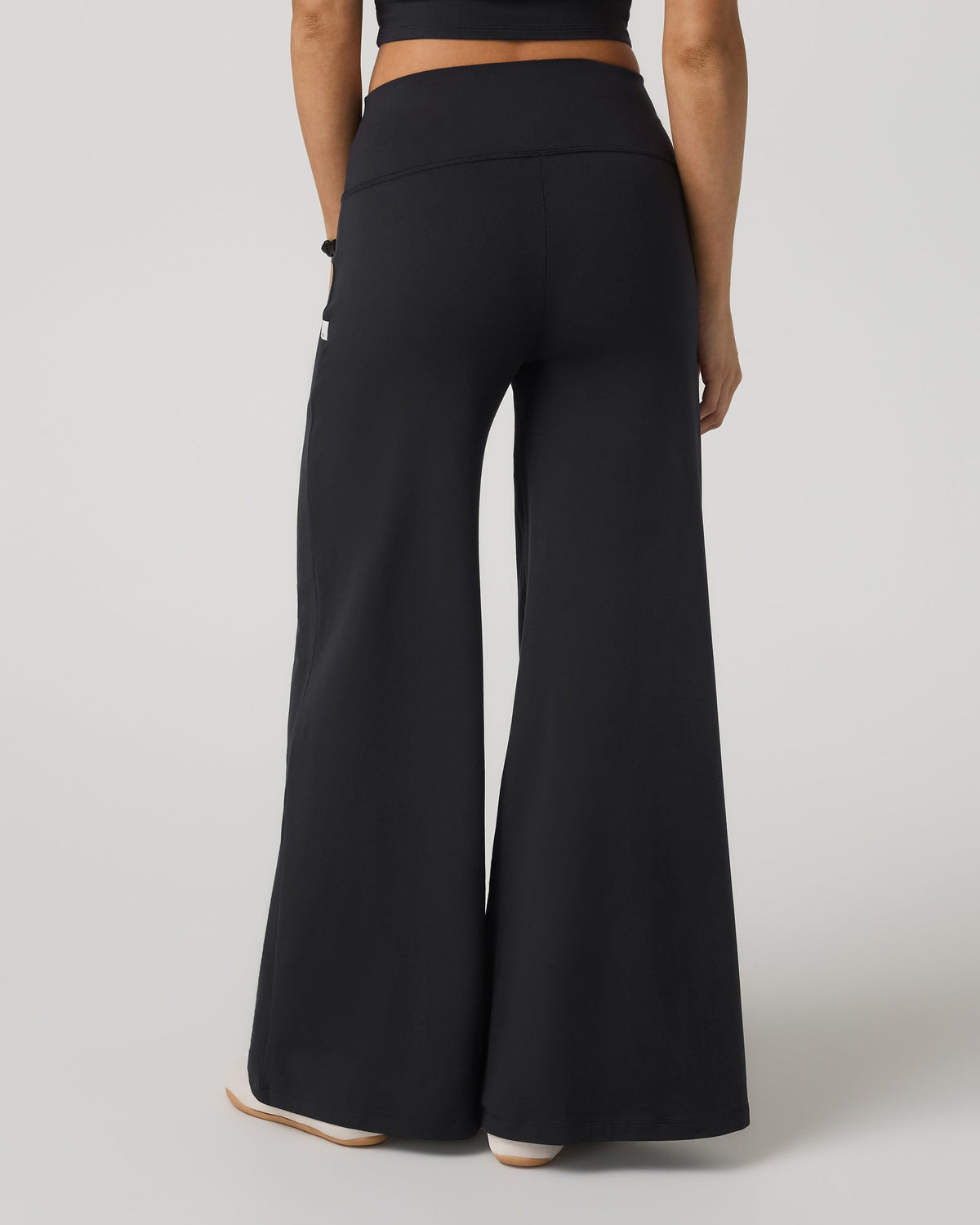 Halo Easy Wideleg Pant - Long | Solid Black