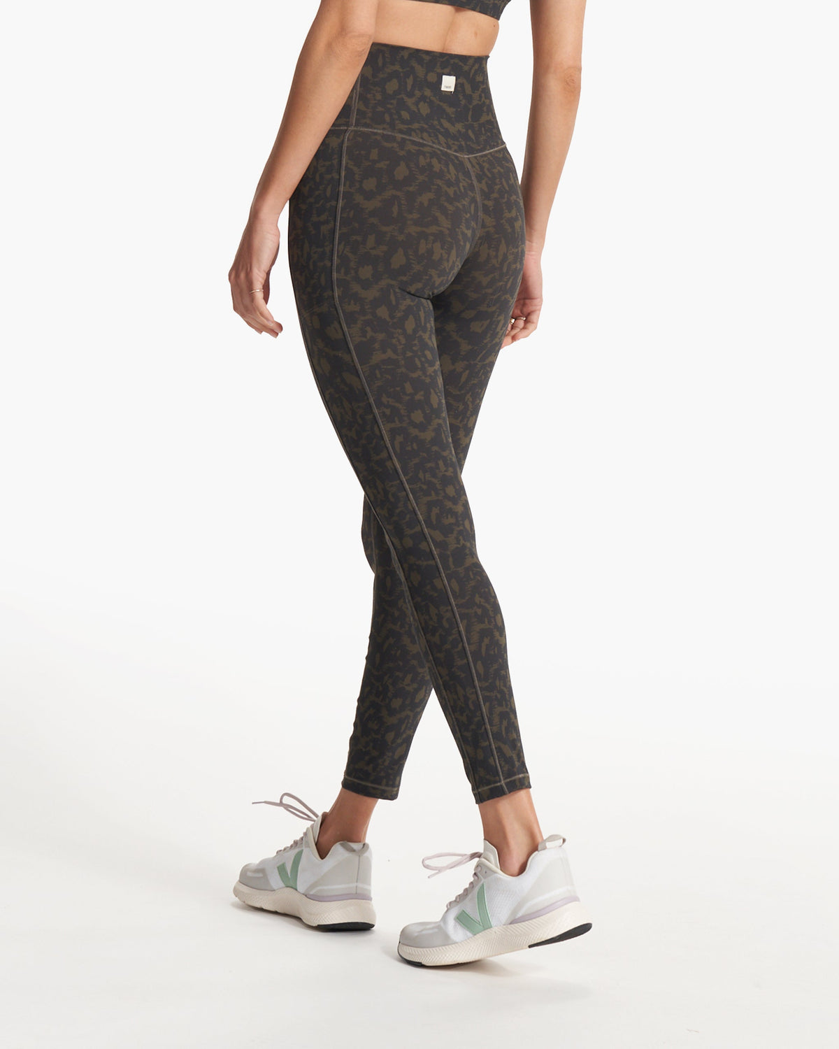 Studio Pocket Legging | Cocoa Spots