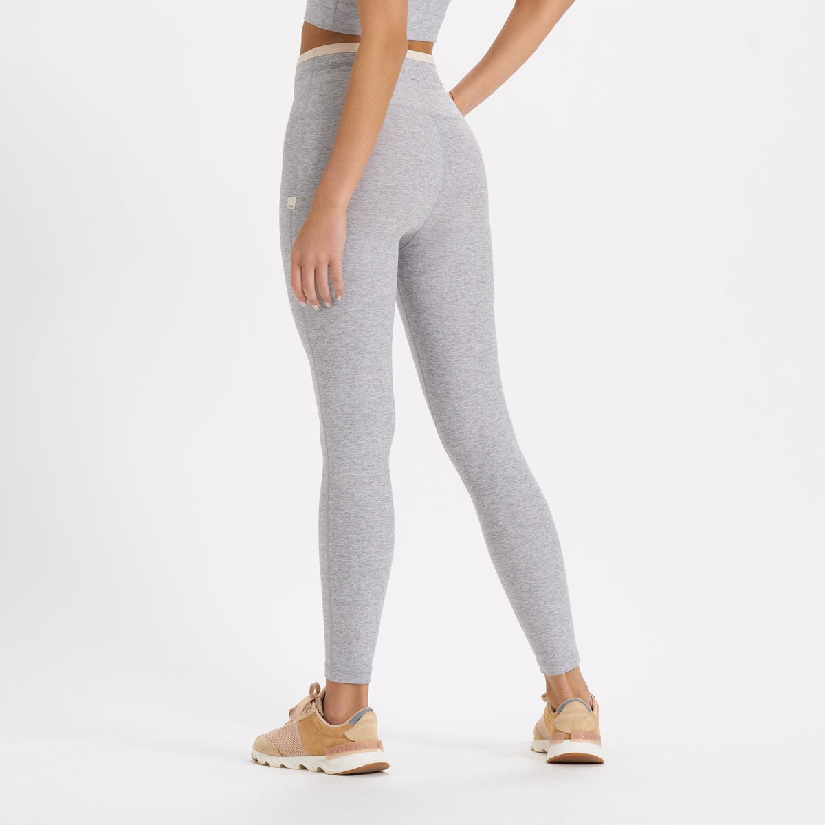 Vibe Elevation Legging | Light Heather Grey