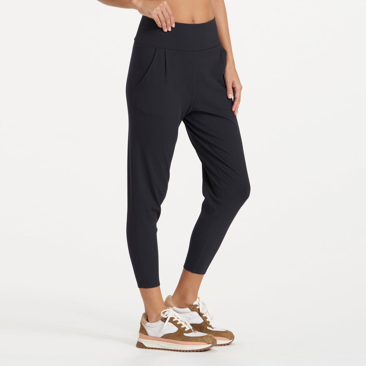 Pose At Ease Pant | Black