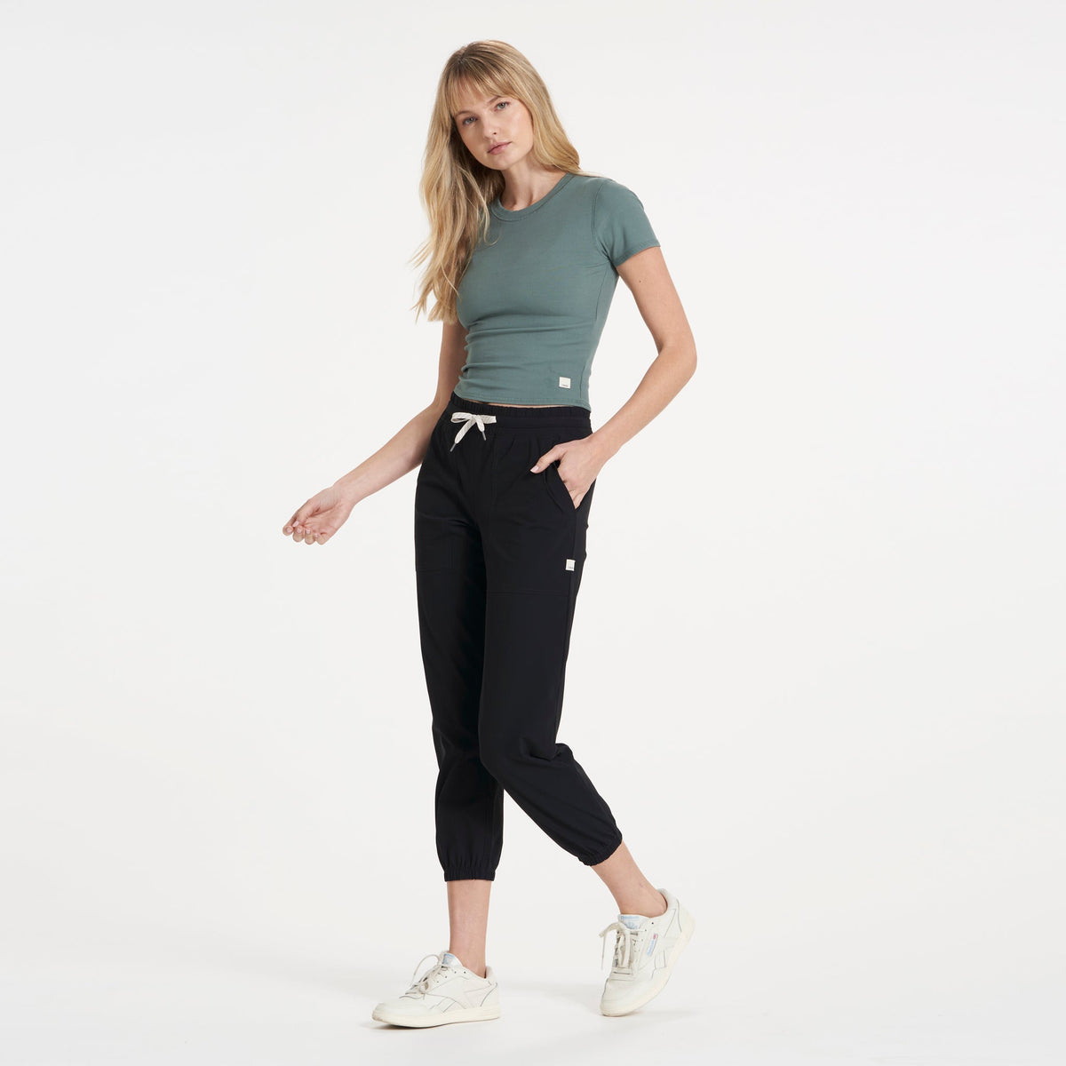 Pose Fitted Tee | Kelp
