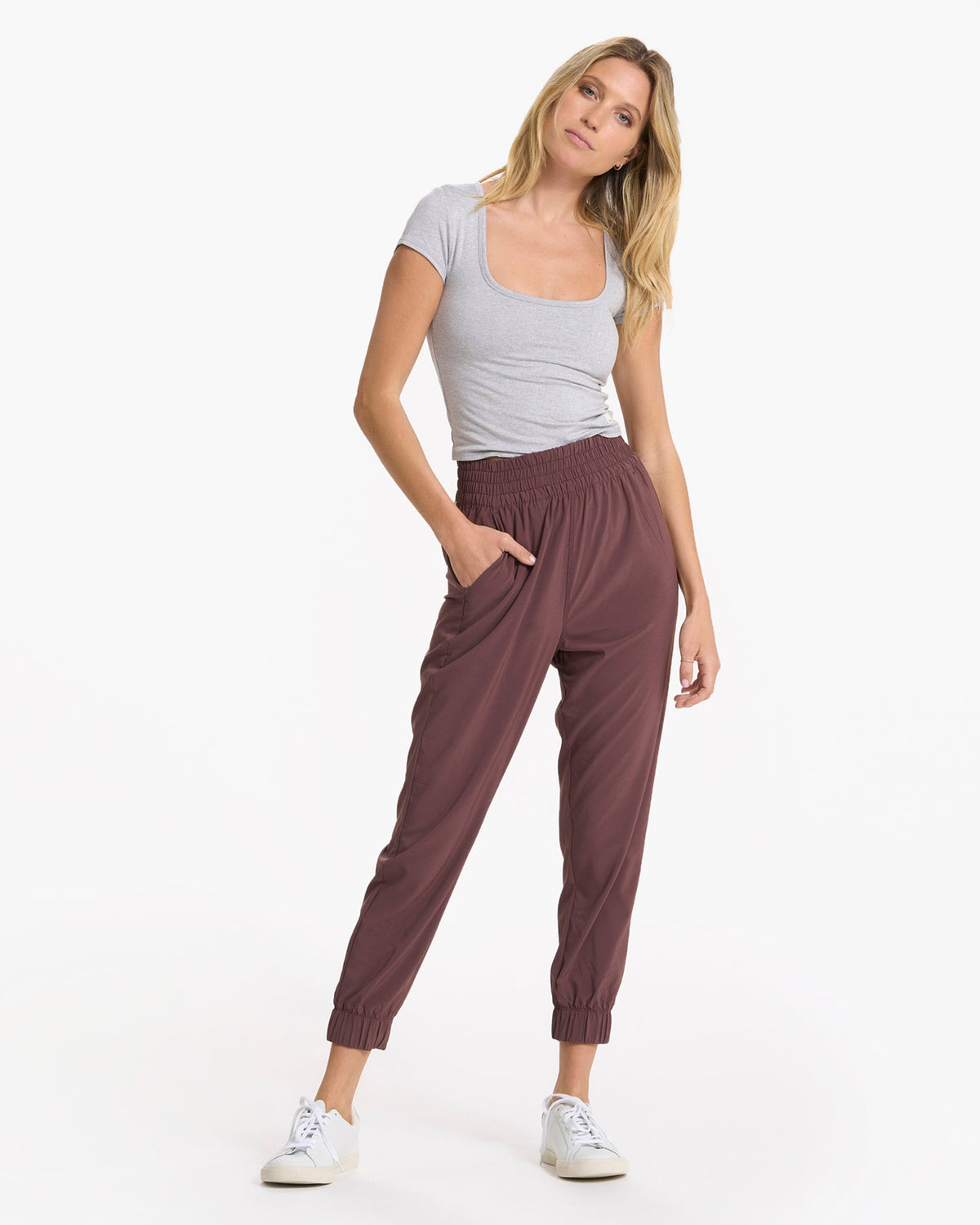 Villa Jogger | Chestnut