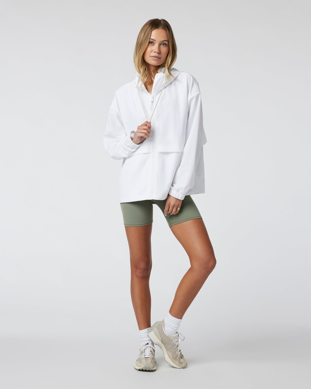 Willow Jacket | White